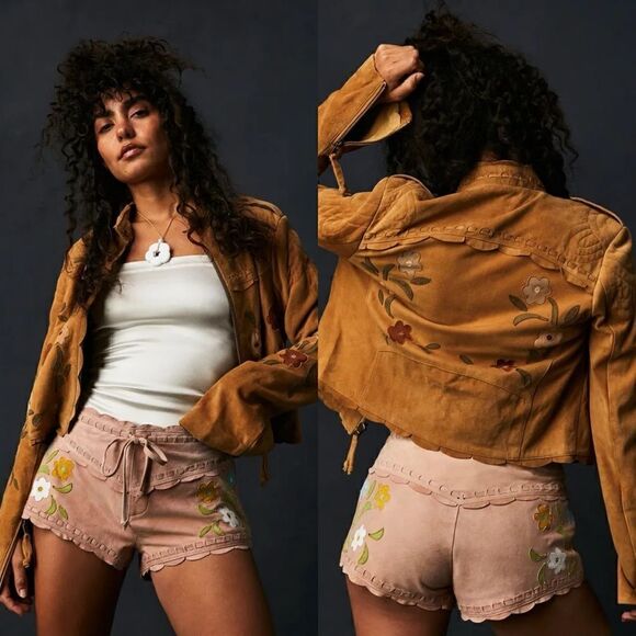 New FREE PEOPLE
Honeybuzz Suede Moto Jacket
From Bali - Picture 3 of 9